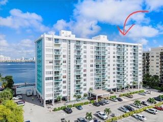2841 NE 163rd St 1210, North Miami Beach, FL 33160