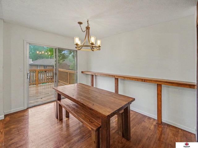 510 Leavitt Lane, Lincoln, NE 68510