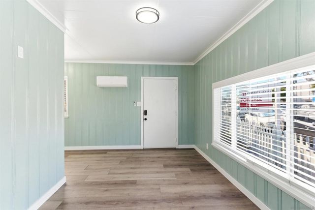 3949 Mission Blvd, San Diego, CA 92109