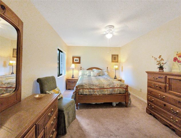 700 MIDWAY DRIVE B, Ocala, FL 34472