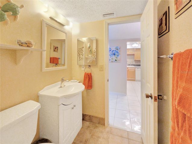 700 MIDWAY DRIVE B, Ocala, FL 34472