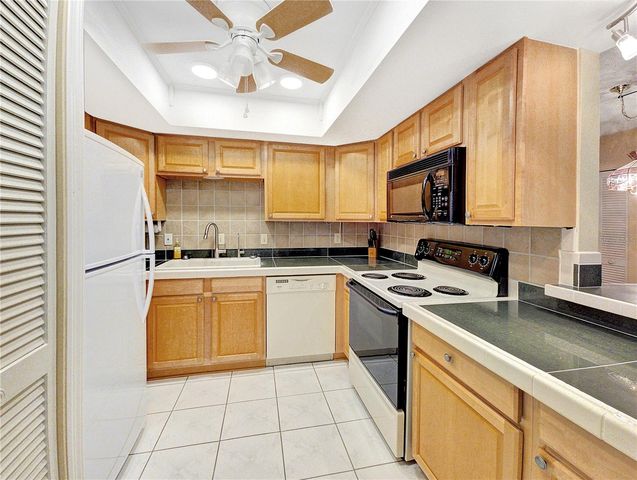 700 MIDWAY DRIVE B, Ocala, FL 34472