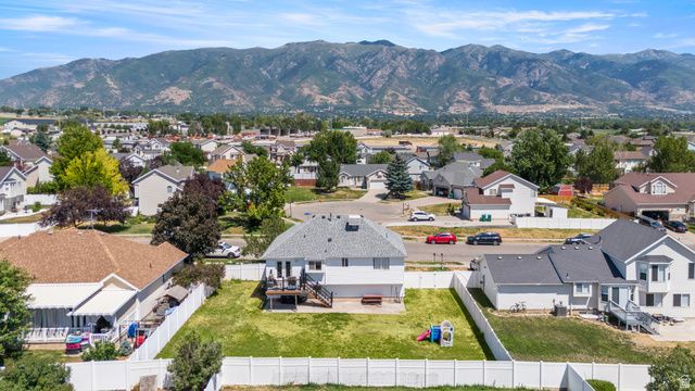 1873 N 25 E, Layton, UT 84041