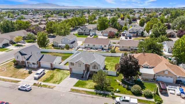 1873 N 25 E, Layton, UT 84041
