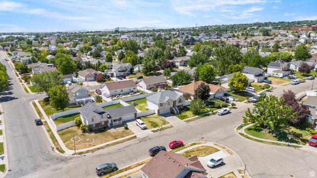 1873 N 25 E, Layton, UT 84041