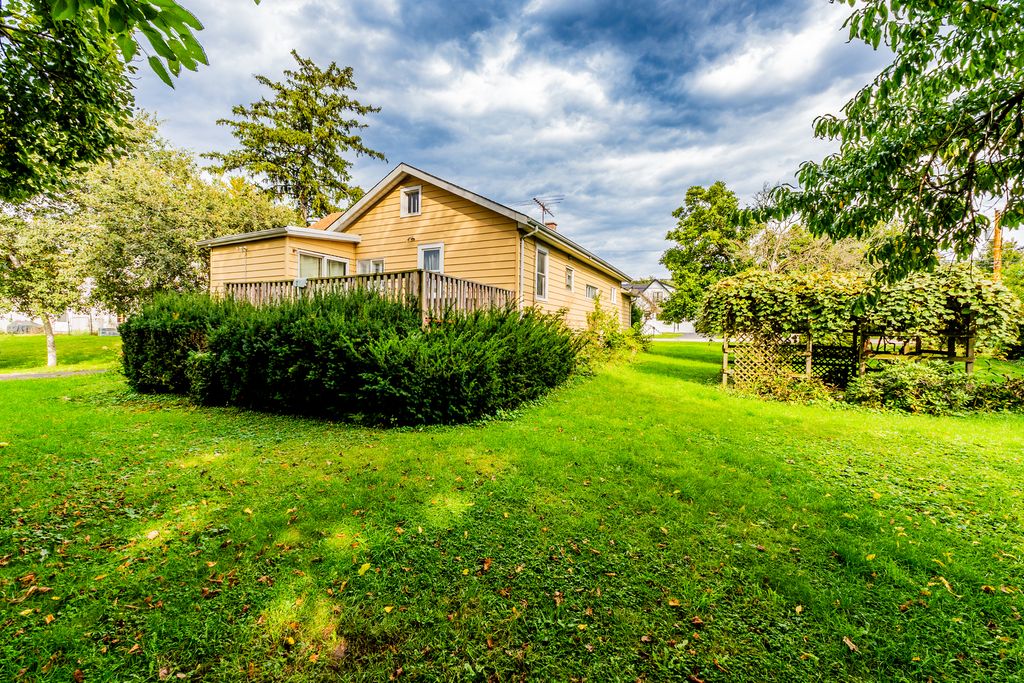 4708 Roslyn Road, Downers Grove, IL 60515 — photo 4