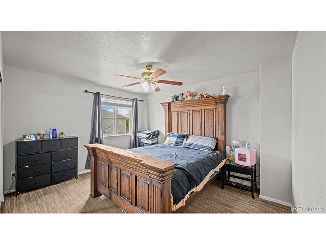 11049 Eagle Creek Pkwy, Commerce City, CO 80022