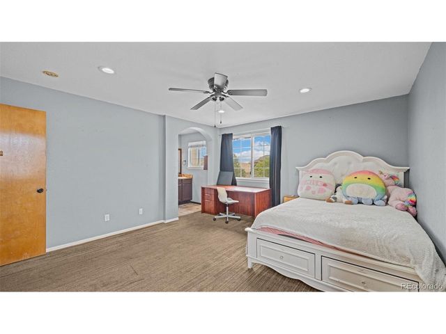 11049 Eagle Creek Pkwy, Commerce City, CO 80022
