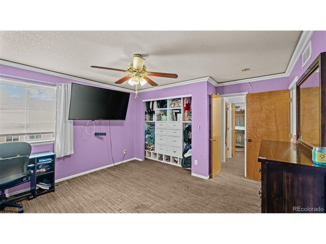 11049 Eagle Creek Pkwy, Commerce City, CO 80022