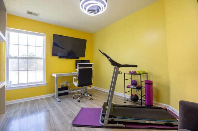 5464 Daniel Ray Dr, Whites Creek, TN 37189