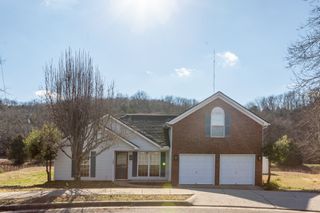 5464 Daniel Ray Dr, Whites Creek, TN 37189