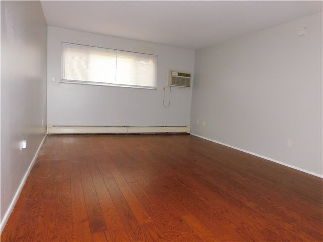 1718 Radio Road D, Dayton, OH 45403