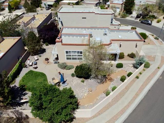 5809 Vulcan Vista Drive NE, Albuquerque, NM 87111
