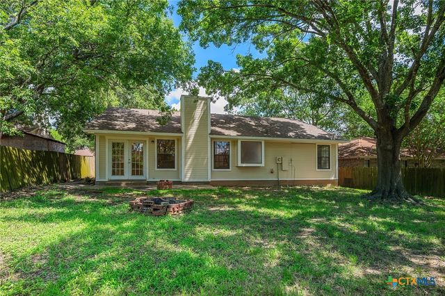 2007 Sandalwood Lane, Bryan, TX 77807