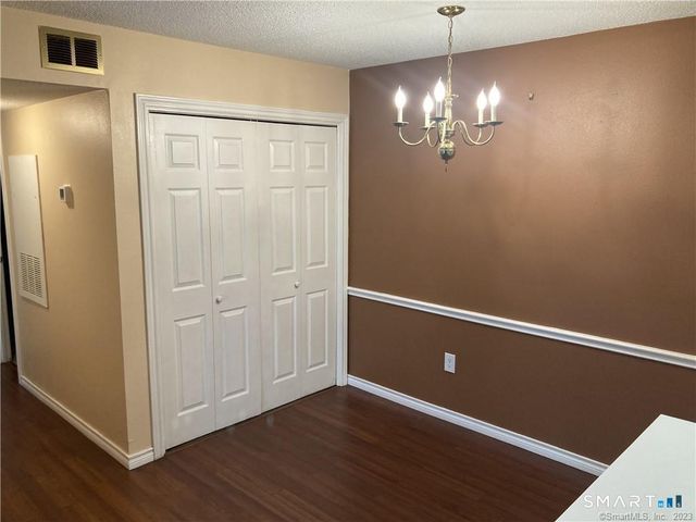 31 High Street 5304, East Hartford, CT 06118