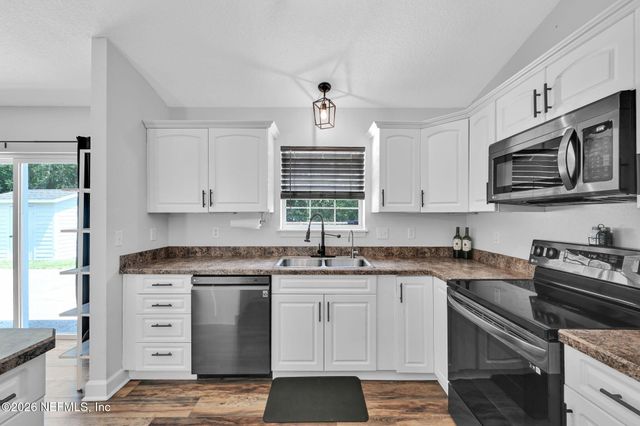 100 JACK Road, Palatka, FL 32177