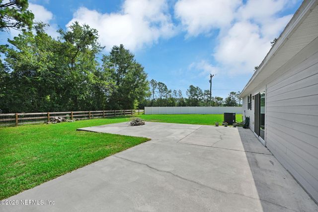 100 JACK Road, Palatka, FL 32177