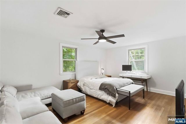 587 Closter Dock Road, Closter, NJ 07624