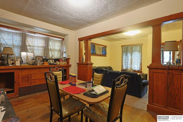 5327 N 27th Street, Omaha, NE 68111
