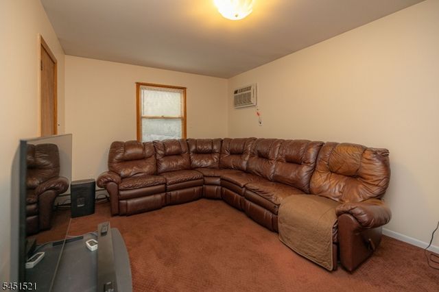 70 Mading Ter., Hillside Twp., NJ 07205