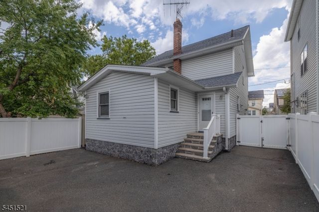 70 Mading Ter., Hillside Twp., NJ 07205