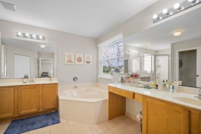 6427 Adriatic Way, Greenacres, FL 33413