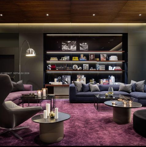 88 SW 7th St 1908, Miami, FL 33130