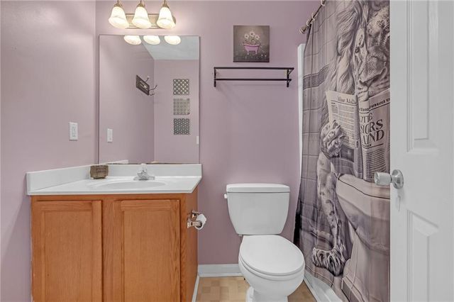 642 Lakes Circle, Lithonia, GA 30058