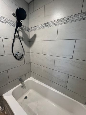 81 Merrifield B1, Worcester, MA 01605