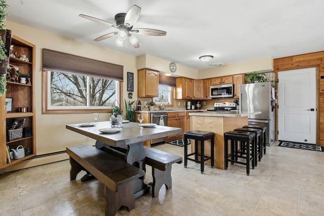 181 S RUSSELL STREET, Unity, WI 54488