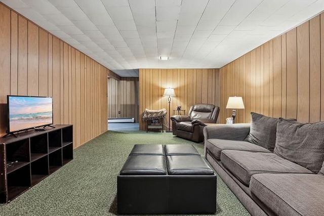 181 S RUSSELL STREET, Unity, WI 54488