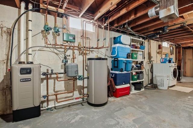 181 S RUSSELL STREET, Unity, WI 54488