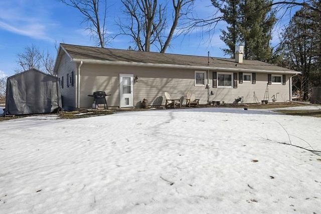 181 S RUSSELL STREET, Unity, WI 54488