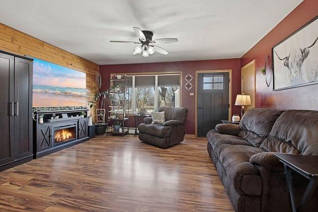 181 S RUSSELL STREET, Unity, WI 54488