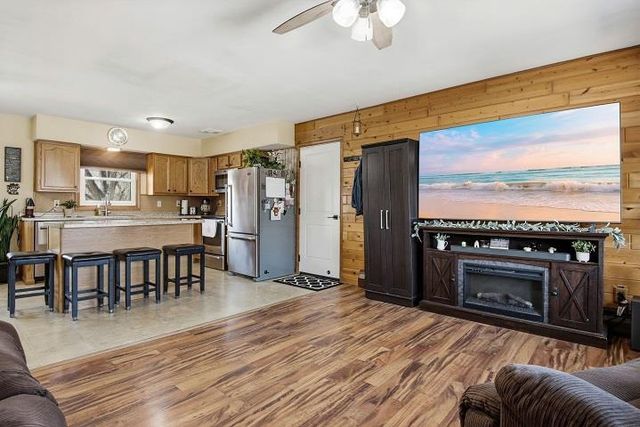 181 S RUSSELL STREET, Unity, WI 54488