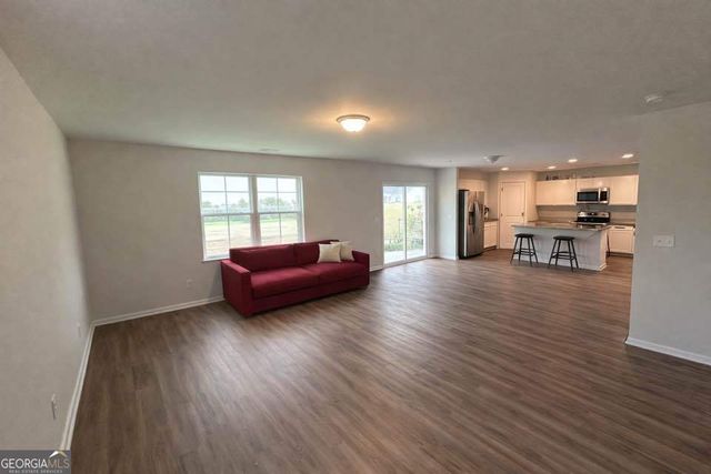 73 Tondee Way, Midway, GA 31320