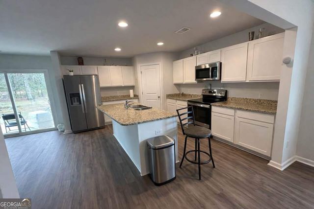 73 Tondee Way, Midway, GA 31320