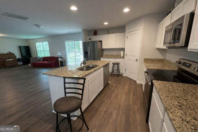 73 Tondee Way, Midway, GA 31320