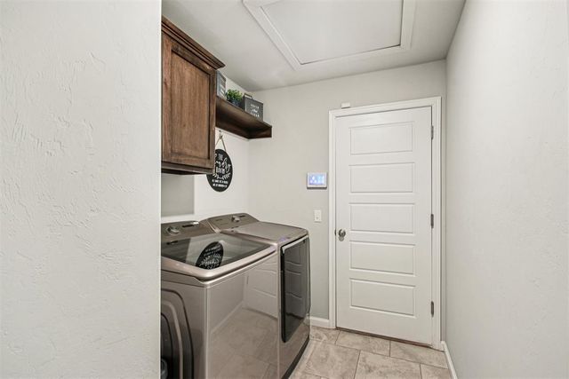 4204 Caracara Court, Norman, OK 73072