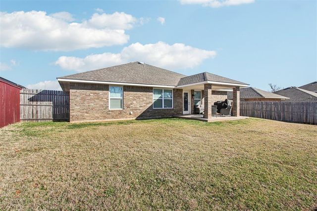 4204 Caracara Court, Norman, OK 73072