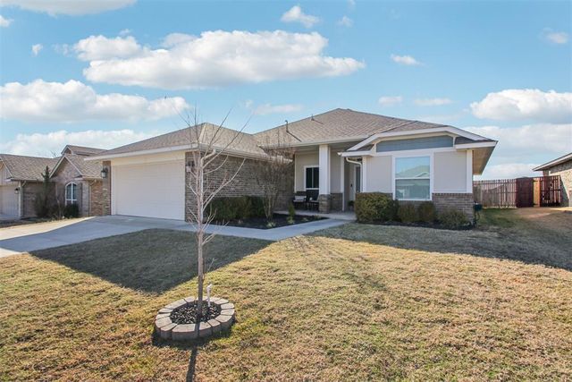 4204 Caracara Court, Norman, OK 73072