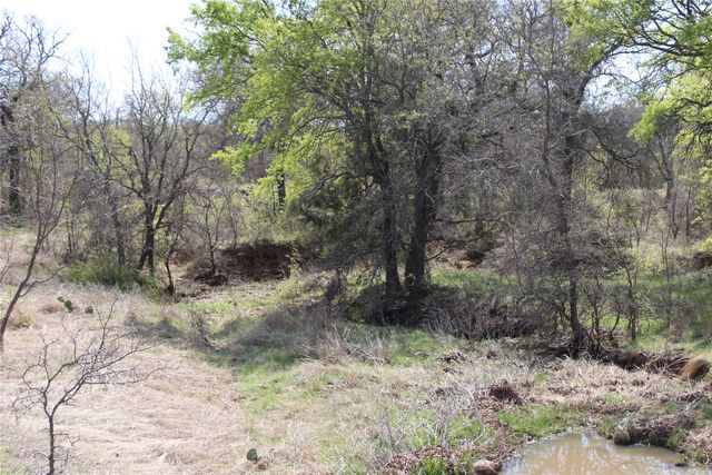 21 AC Erwin, Perrin, TX 78486