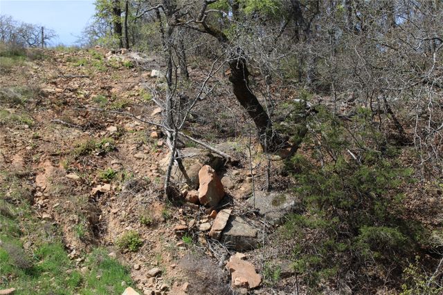 21 AC Erwin, Perrin, TX 78486