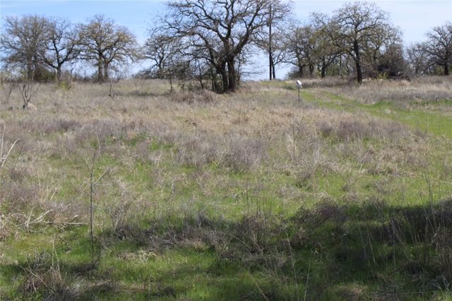 21 AC Erwin, Perrin, TX 78486