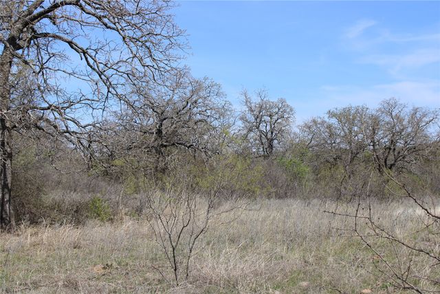 21 AC Erwin, Perrin, TX 78486