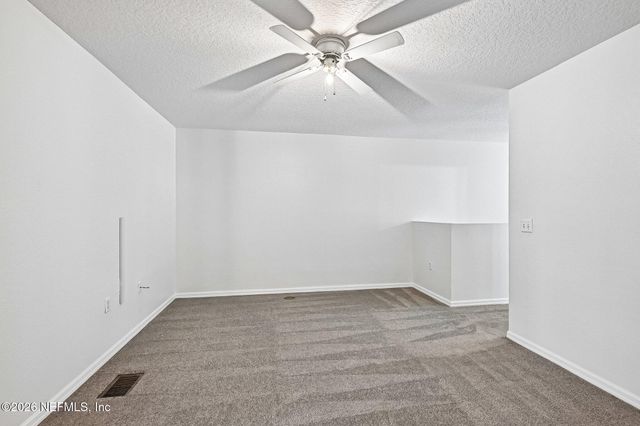 10543 AUTUMN TRACE Road, Jacksonville, FL 32257
