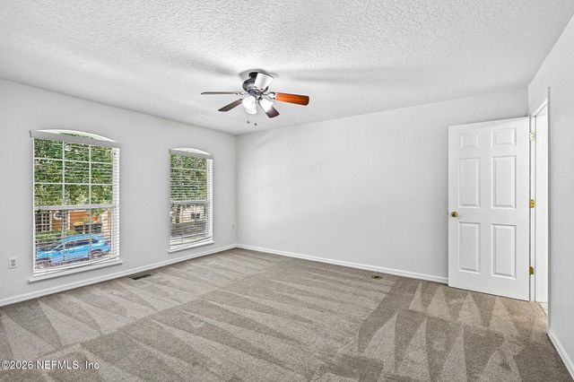 10543 AUTUMN TRACE Road, Jacksonville, FL 32257