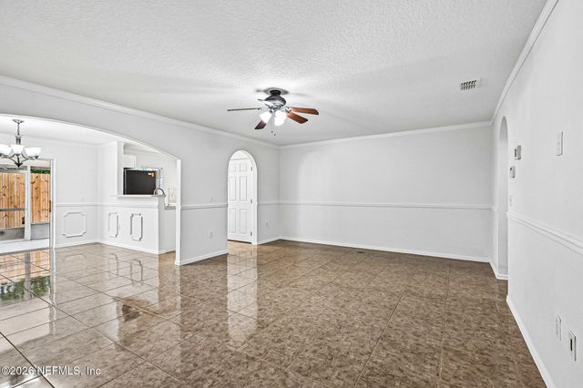 10543 AUTUMN TRACE Road, Jacksonville, FL 32257