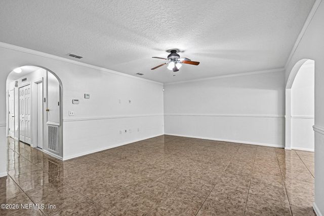 10543 AUTUMN TRACE Road, Jacksonville, FL 32257
