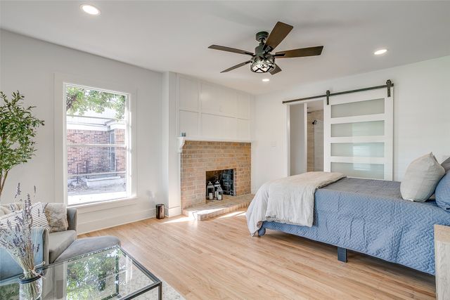 3532 W Biddison Street, Fort Worth, TX 76109